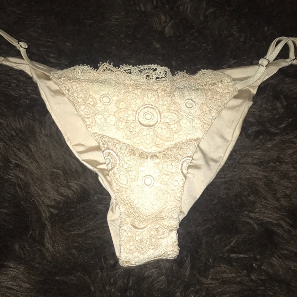 Shop blue life scrunch but bottoms